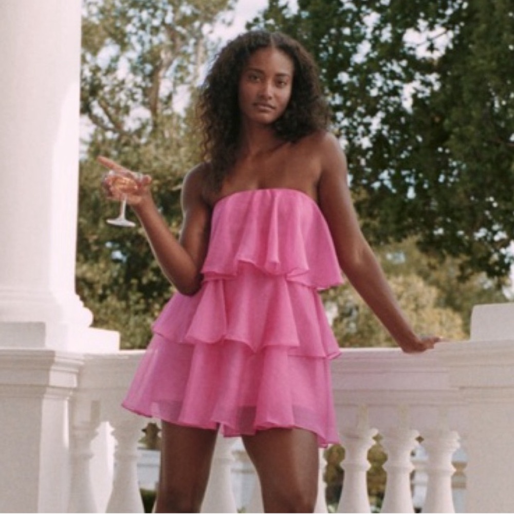 Abercrombie Pink Strapless Tiered Dress